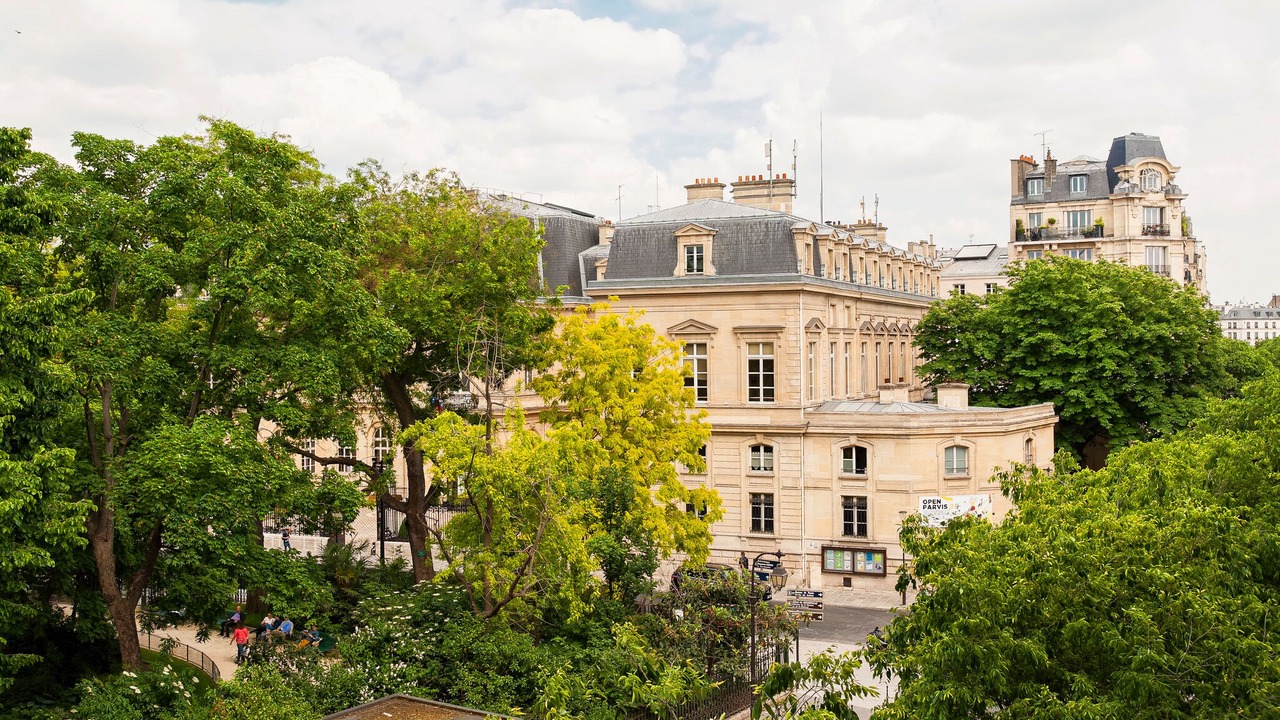 Photo of Others in 3rd Arrondissement