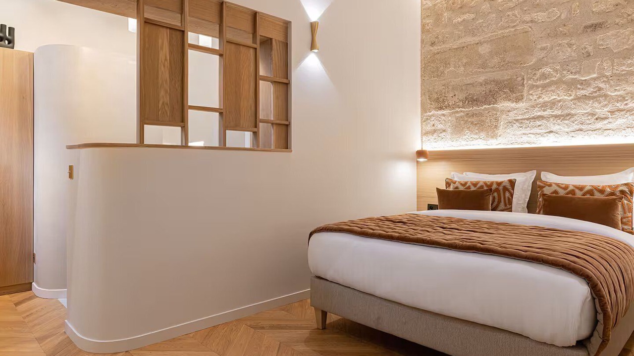 Photo of Bedroom in Quartier de la Place-Vendome