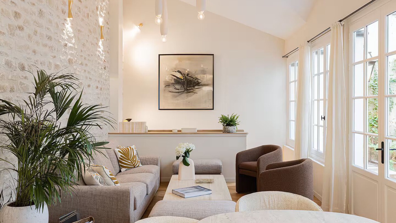 Photo of Livingroom in Quartier de la Place-Vendome