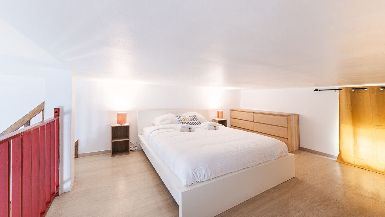 Photo of Bedroom in Neuilly-Plaisance