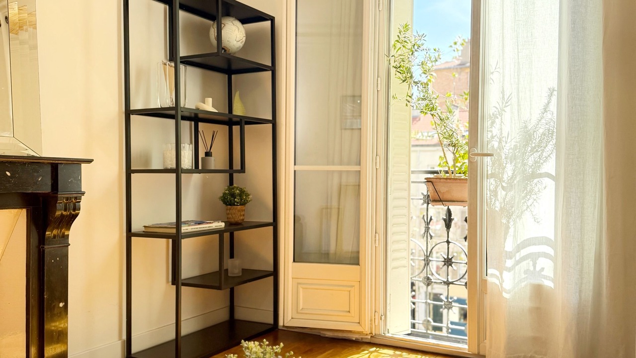 Photo of Livingroom in Centre Ville