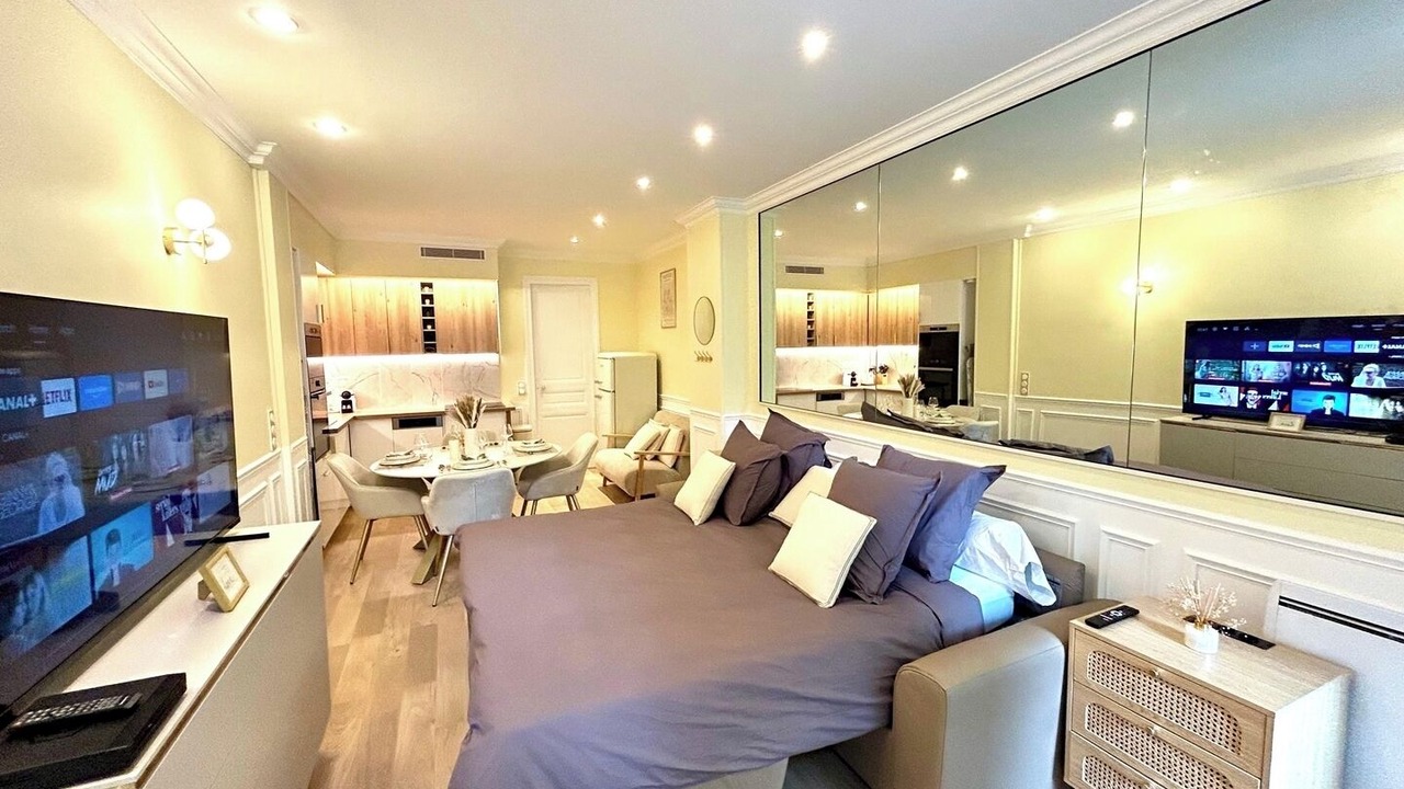Photo of Bedroom in Bercy