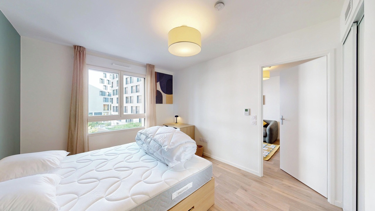 Photo of Bedroom in Asnieres-sur-Seine