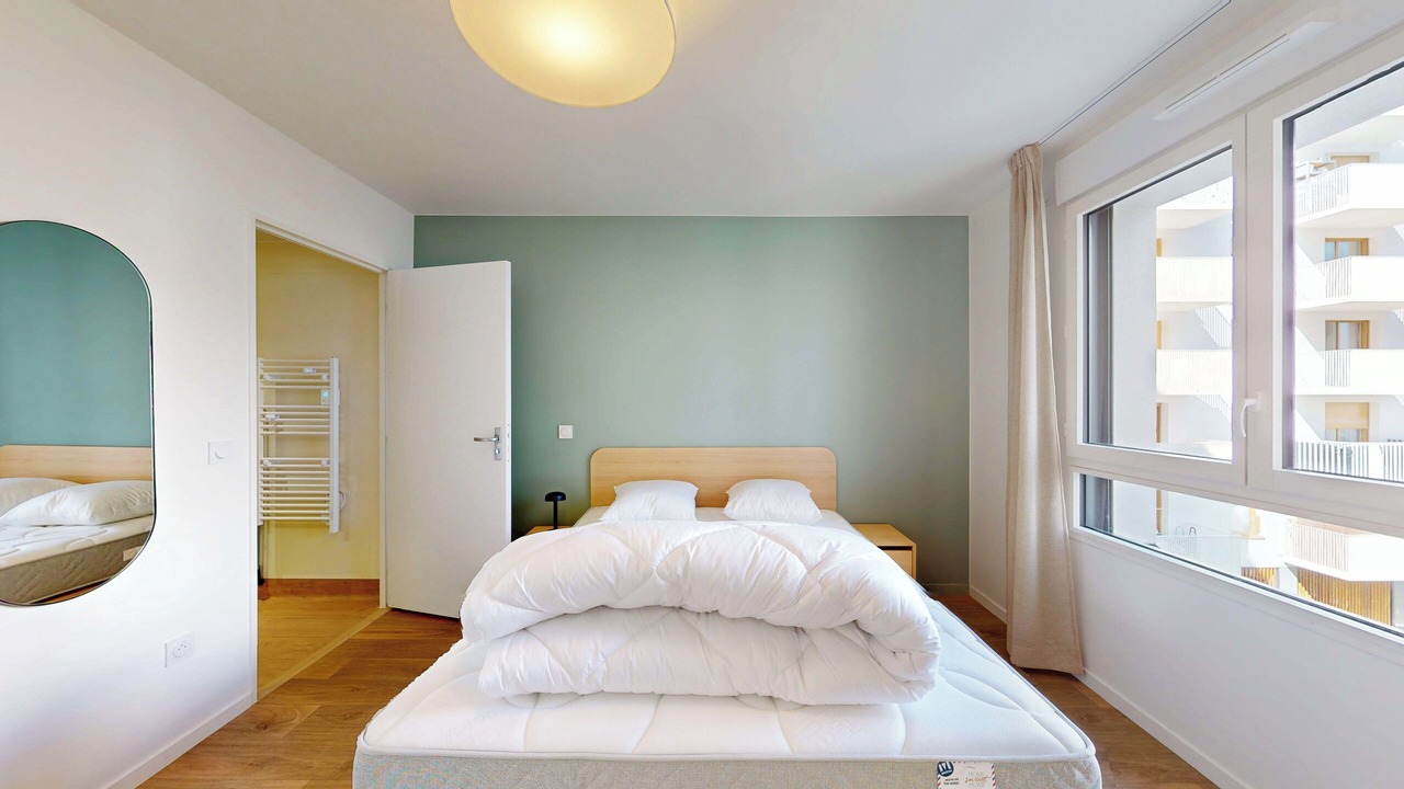 Photo of Bedroom in Asnieres-sur-Seine