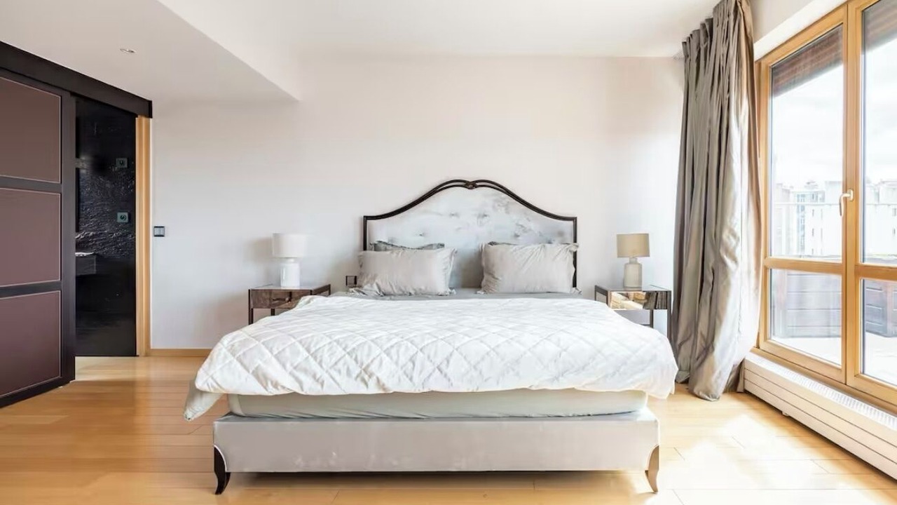 Photo of Bedroom in Chaillot