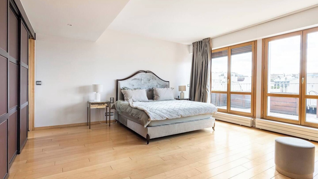Photo of Bedroom in Chaillot