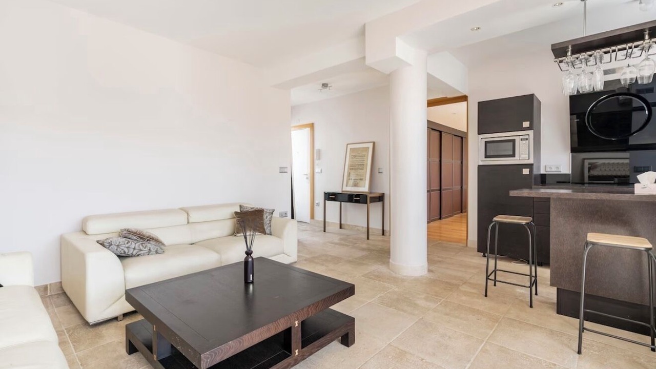 Photo of Livingroom in Chaillot