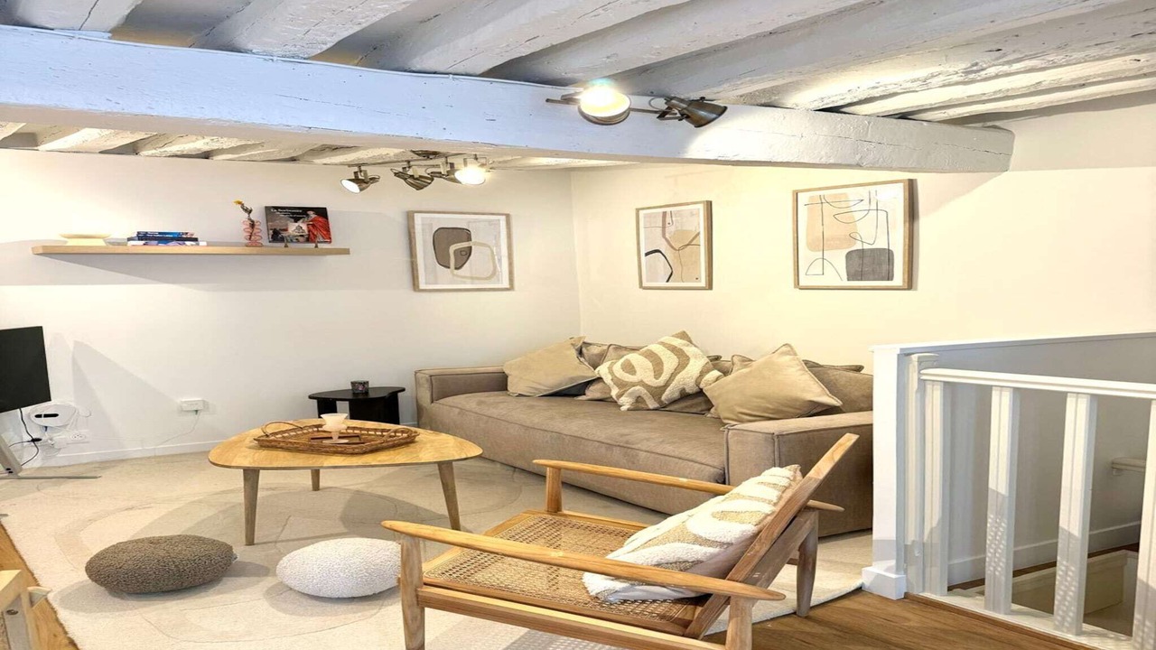 Photo of Livingroom in Quartier de l'Ecole-Militaire