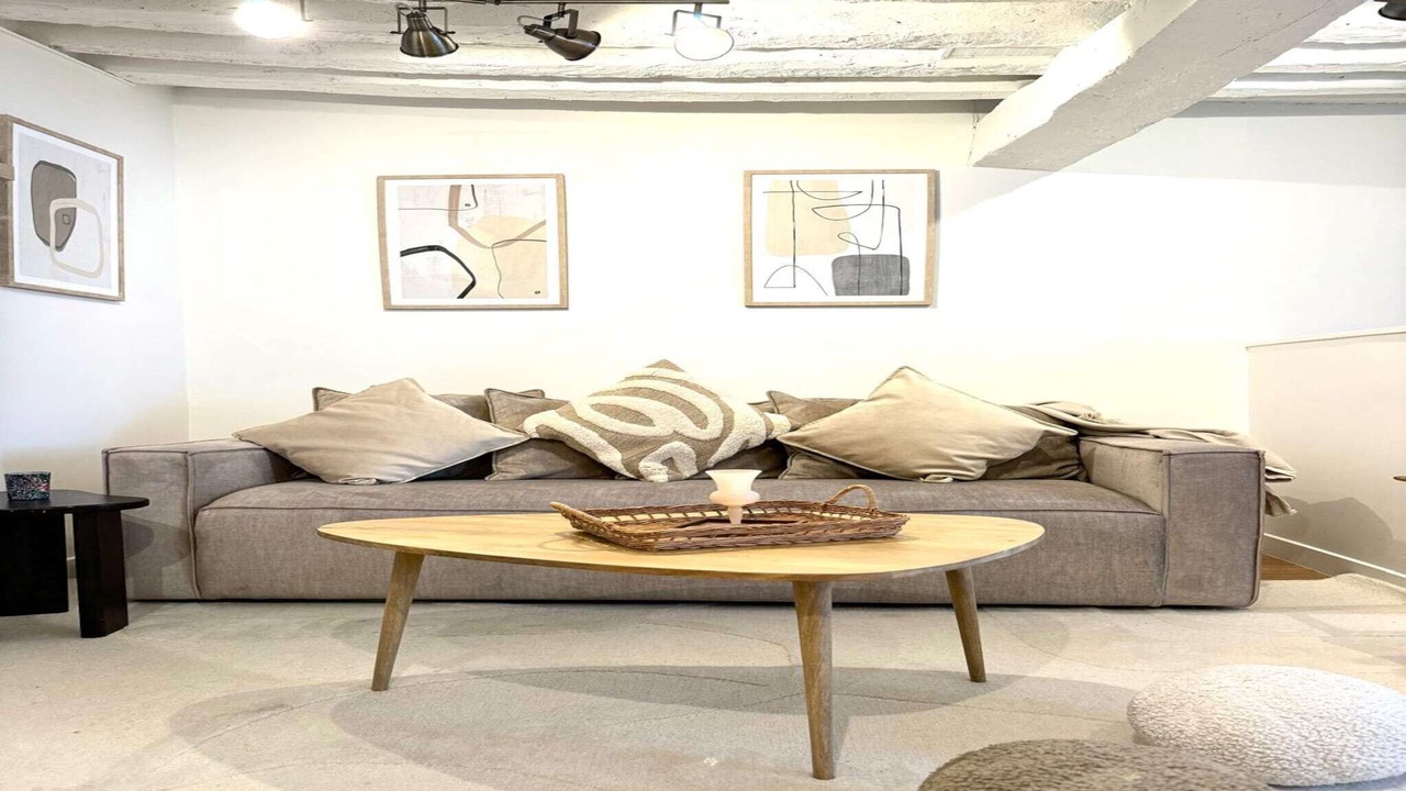 Photo of Livingroom in Quartier de l'Ecole-Militaire