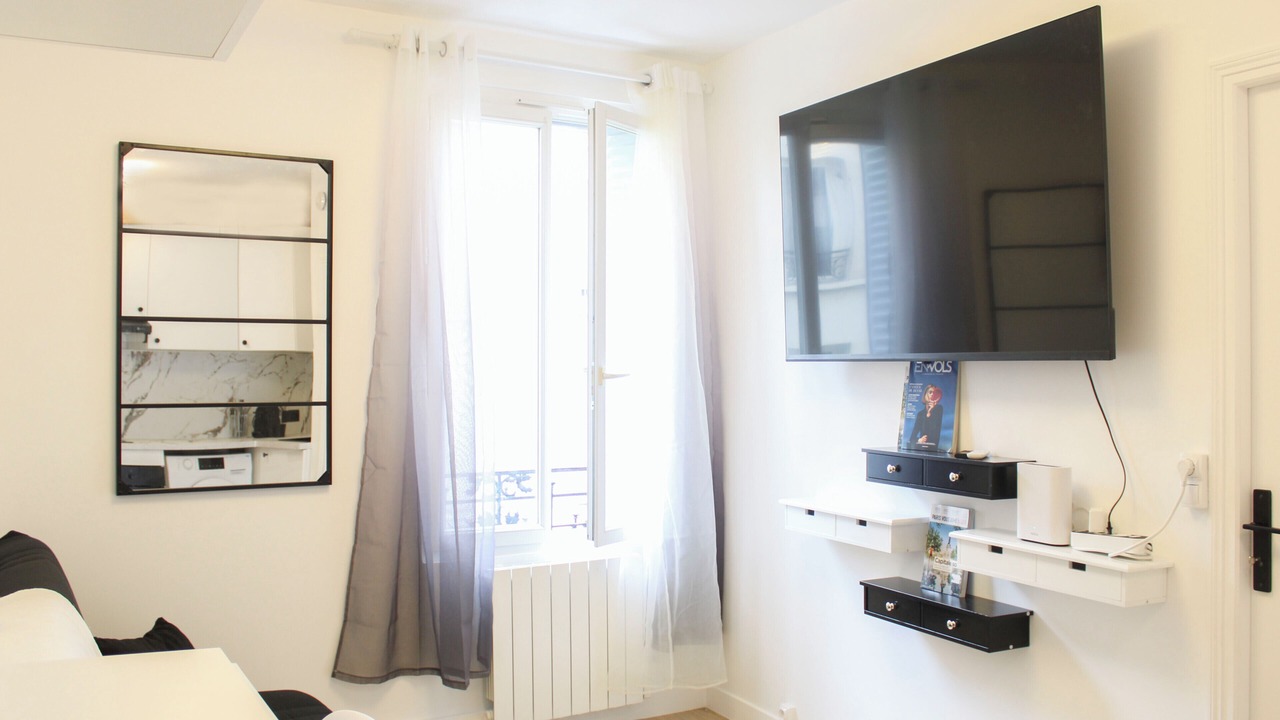 Photo of Livingroom in Louis Bertrand-Mirabeau-Semard