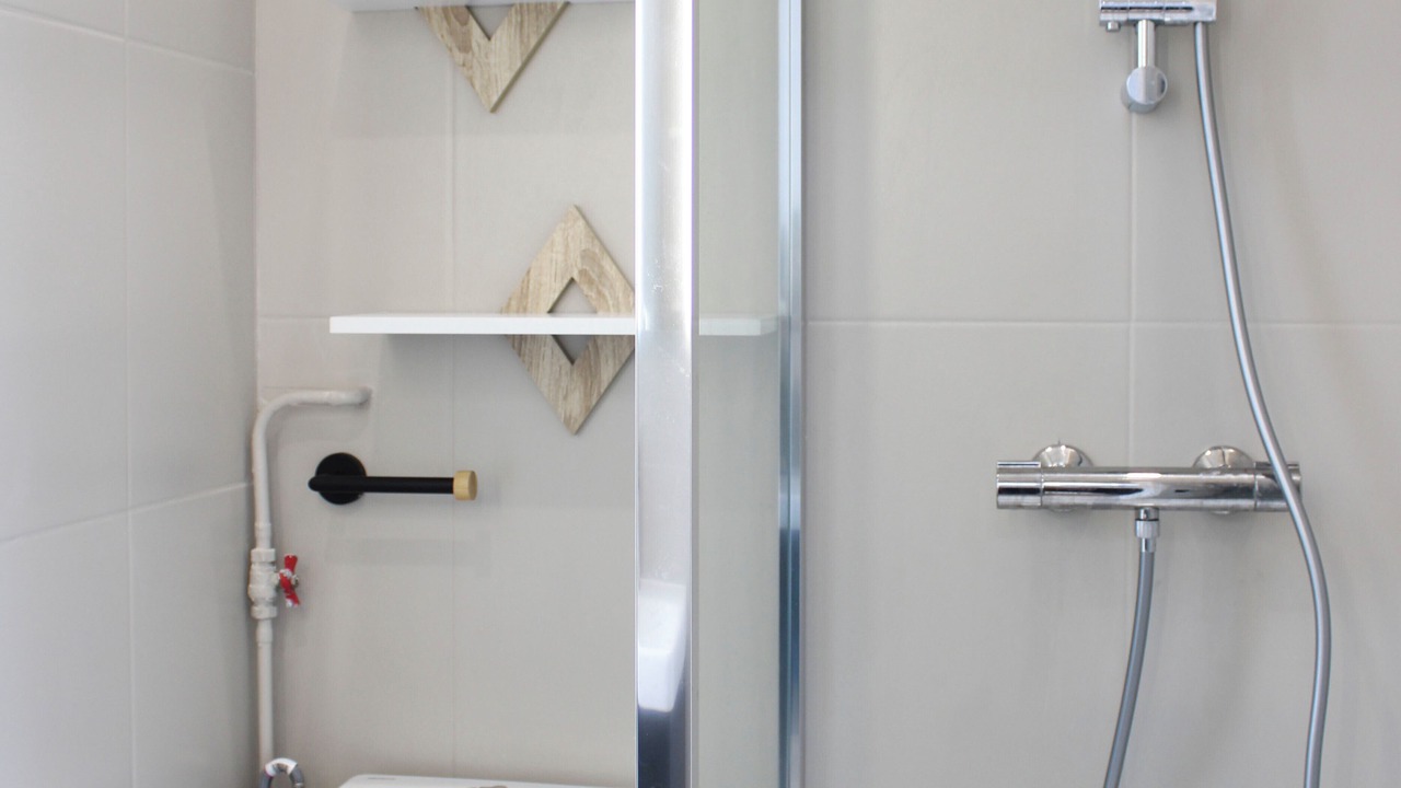 Photo of Bathroom in Louis Bertrand-Mirabeau-Semard
