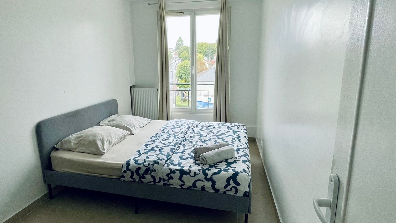 Photo of Bedroom in Boissy-Saint-Leger