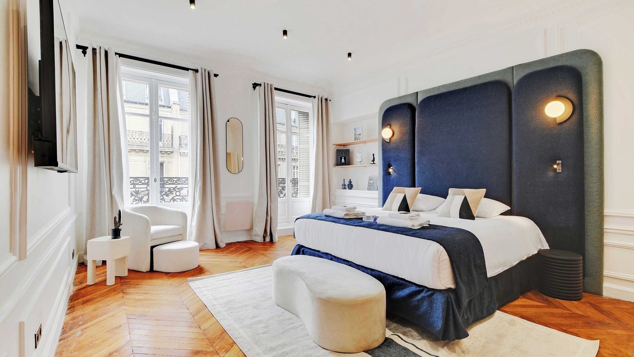 Photo of Bedroom in Quartier de la Place-Vendome