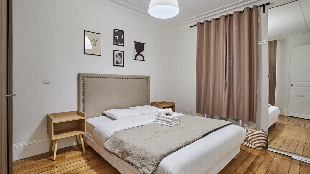 Photo of Bedroom in Saint-Merri