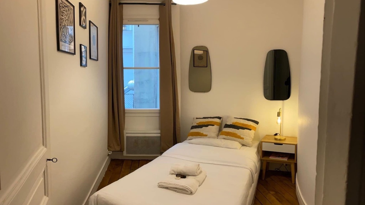 Photo of Bedroom in Saint-Merri