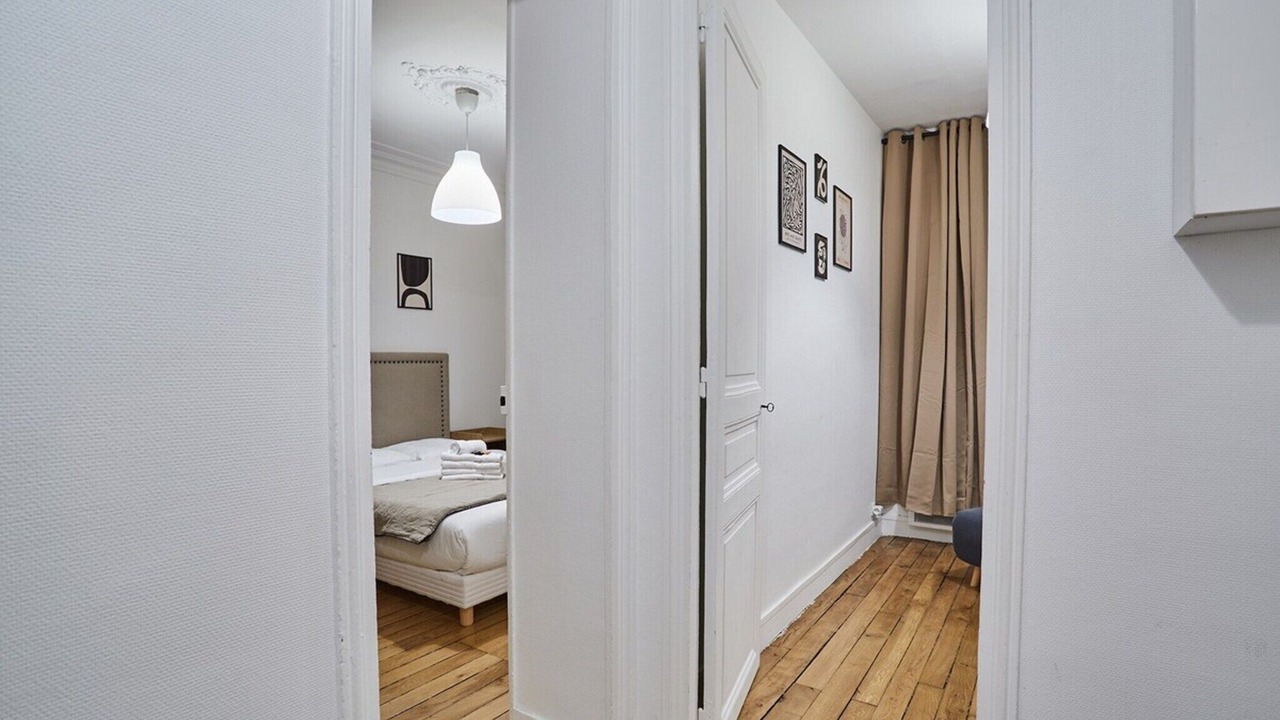 Photo of Bedroom in Saint-Merri