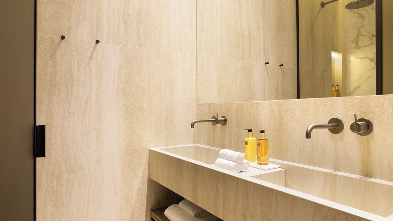 Photo of Bathroom in Chaillot