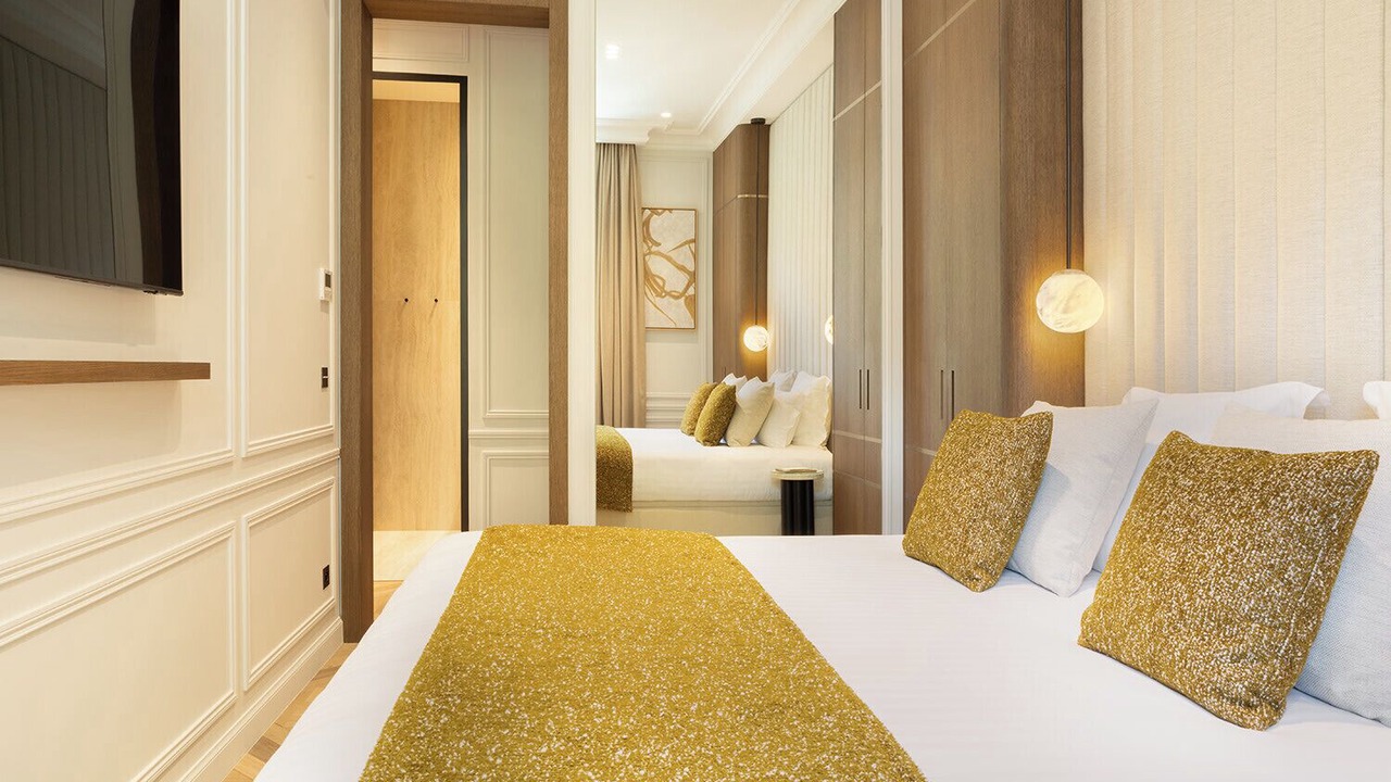 Photo of Bedroom in Chaillot