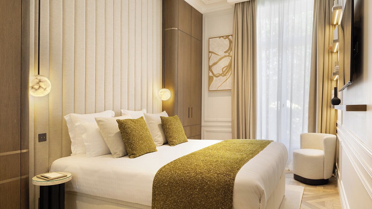 Photo of Bedroom in Chaillot