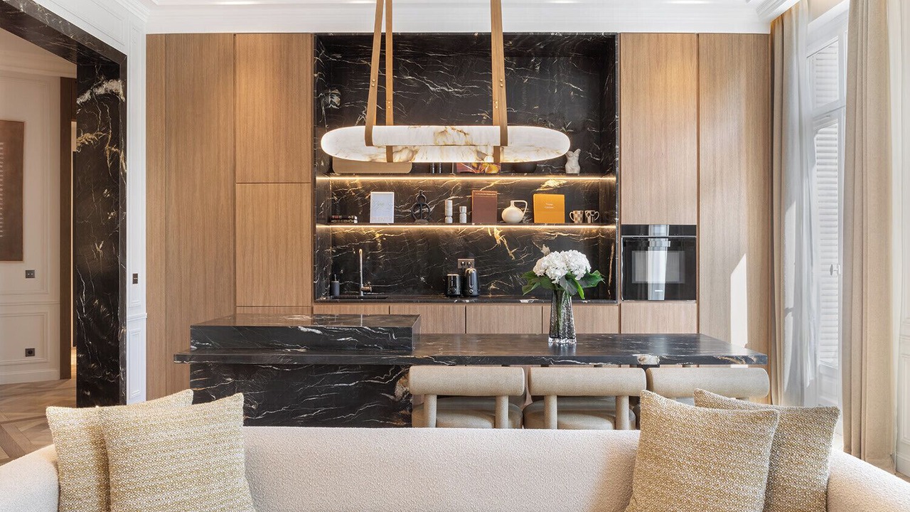 Photo of Livingroom in Chaillot