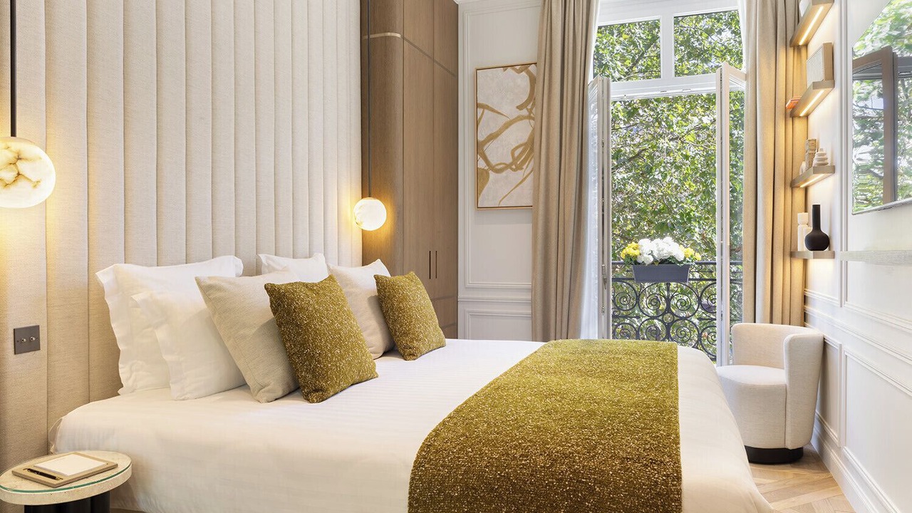 Photo of Bedroom in Chaillot