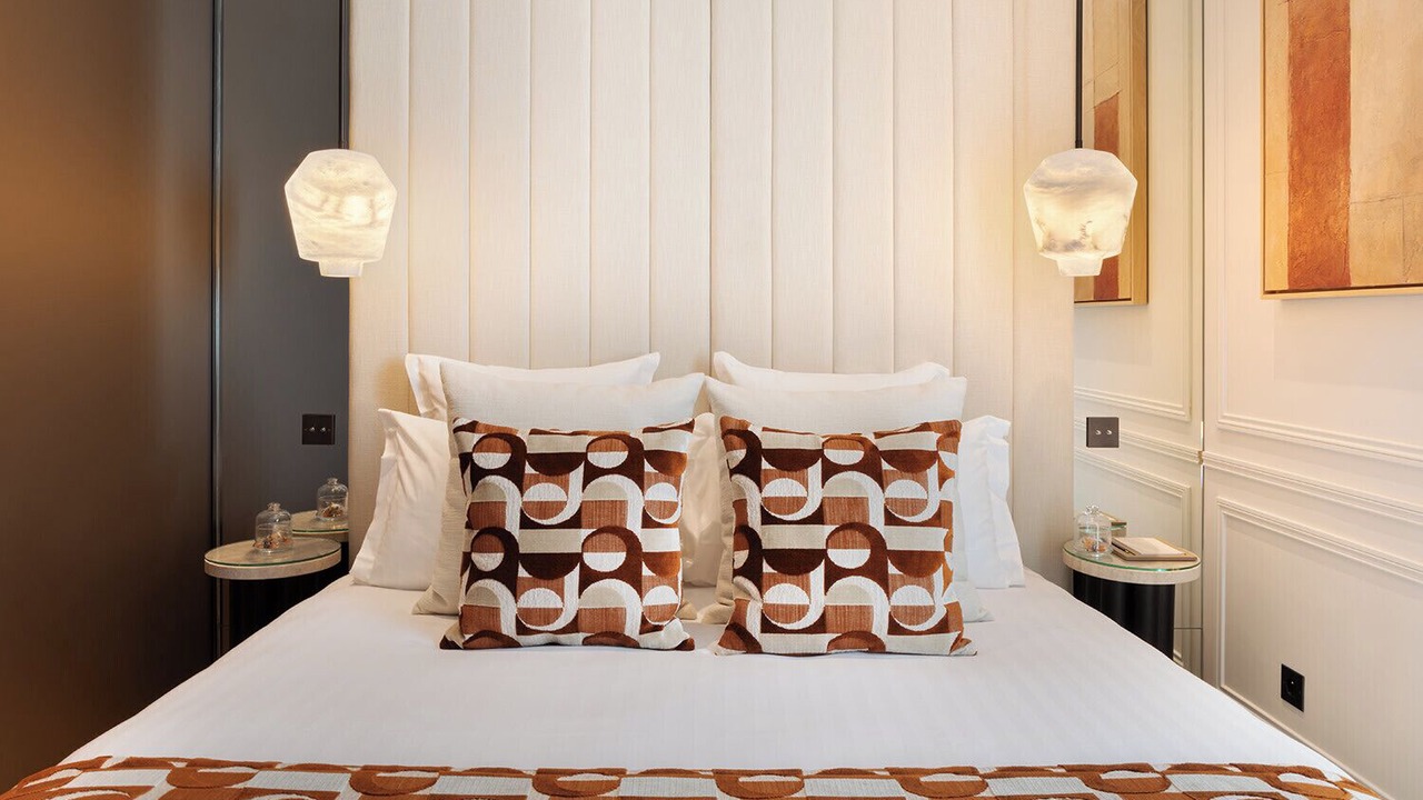 Photo of Bedroom in Chaillot
