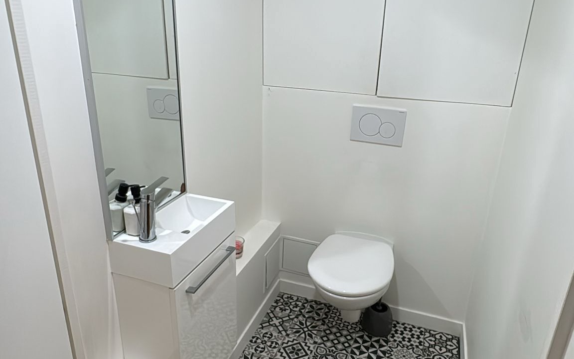 Photo of Bathroom in La Varenne Saint-Hilaire