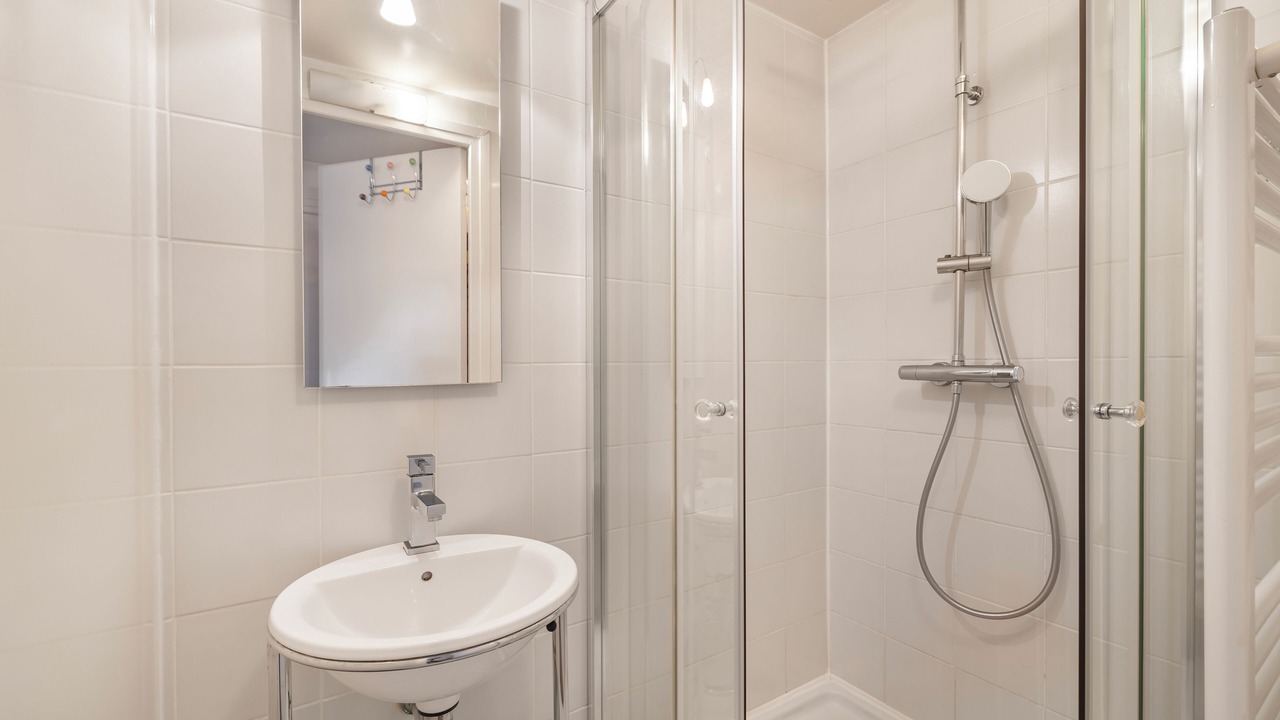 Photo of Bathroom in 3rd Arrondissement