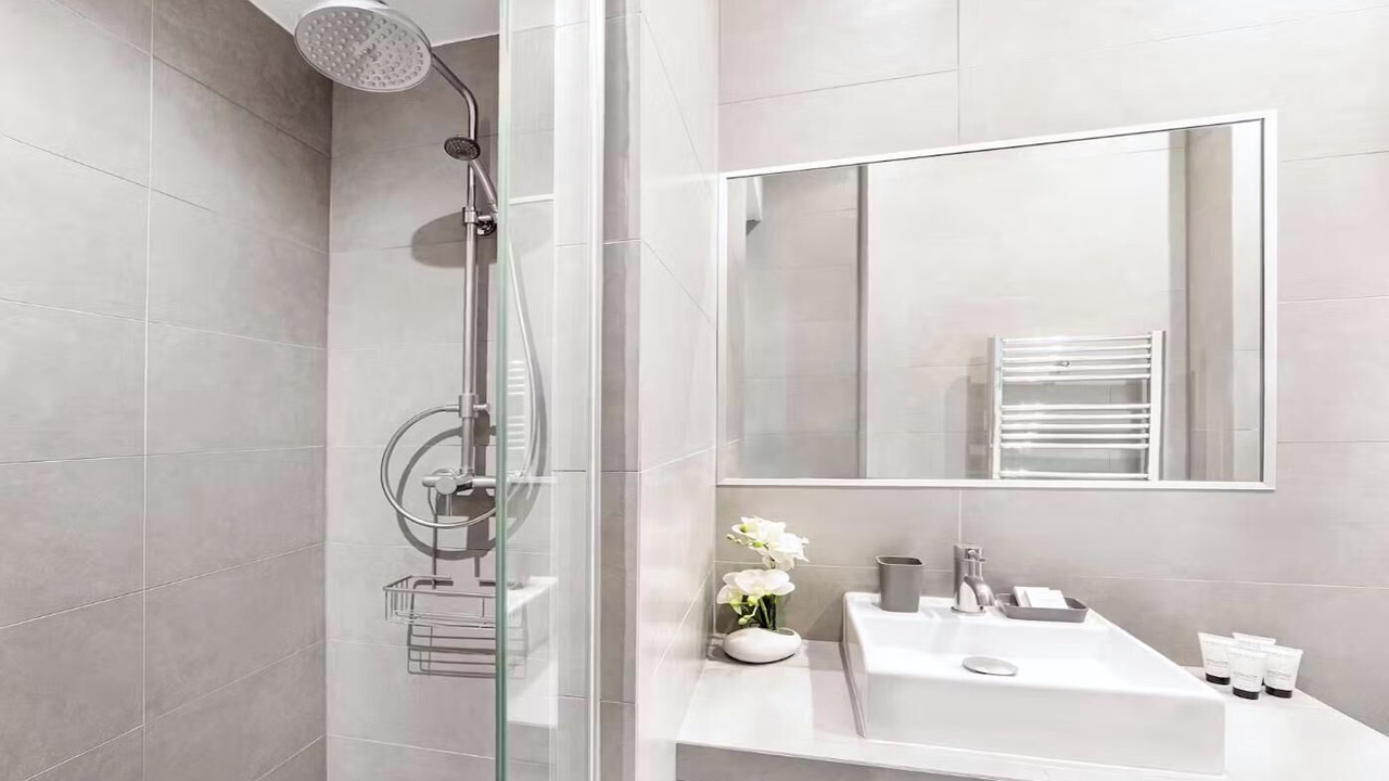Photo of Bathroom in Vivienne