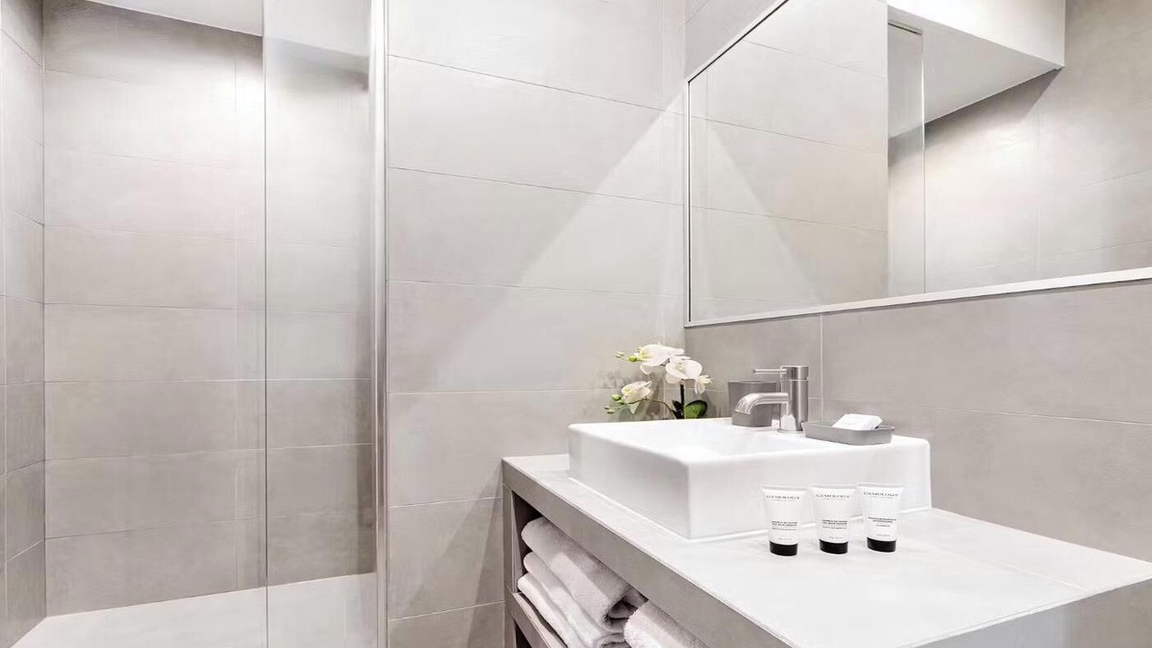 Photo of Bathroom in Vivienne