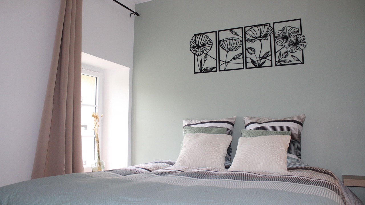 Photo of Bedroom in La Celle-sur-Morin