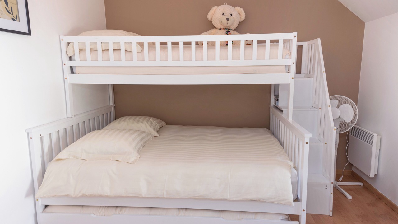 Photo of Bedroom in La Celle-sur-Morin