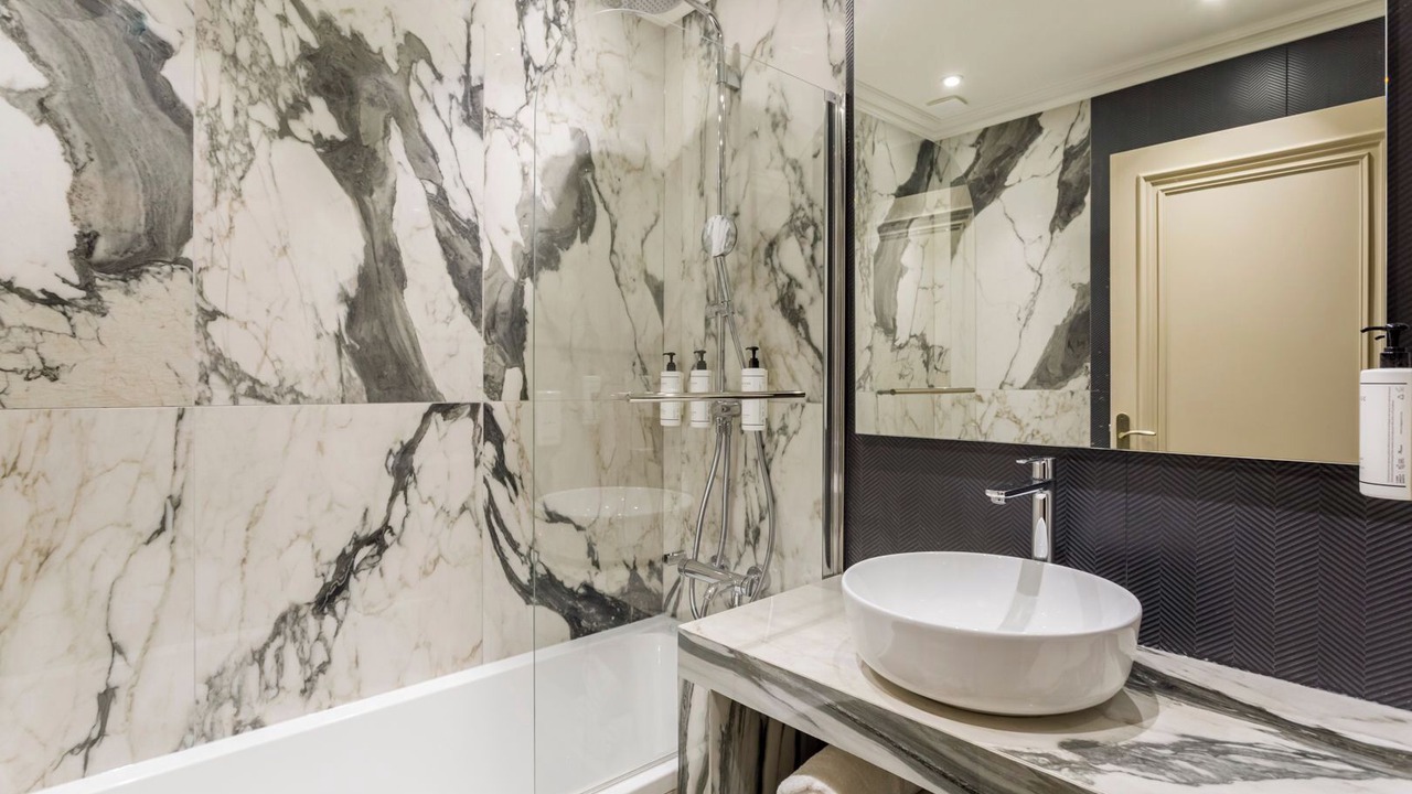 Photo of Bathroom in Arts-et-Metiers