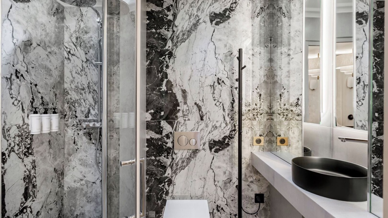 Photo of Bathroom in Arts-et-Metiers