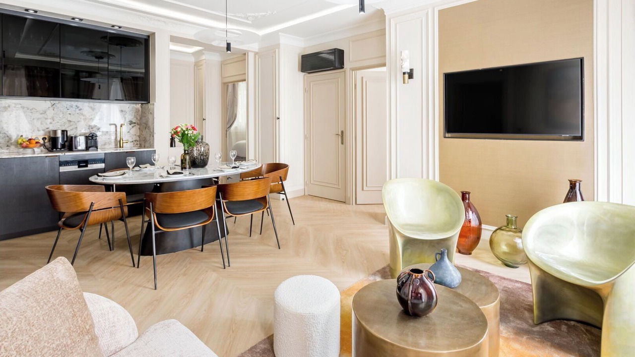 Photo of Livingroom in Arts-et-Metiers