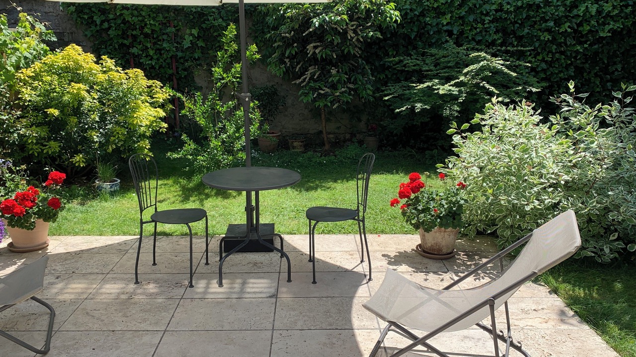 Photo of Outdoor in Louis Bertrand-Mirabeau-Semard