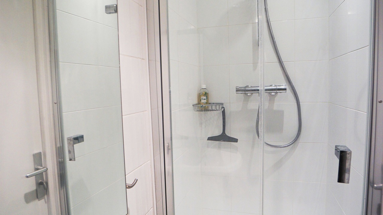 Photo of Bathroom in Neuilly-Plaisance