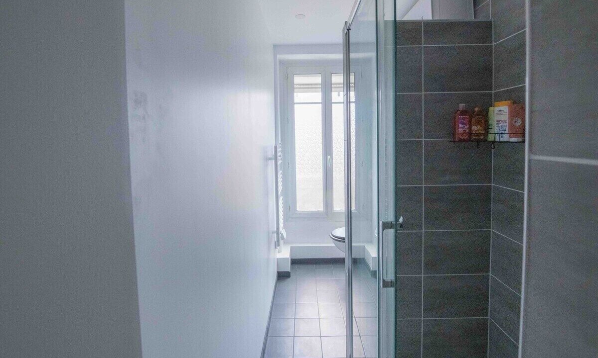 Photo of Bathroom in 12th Arrondissement