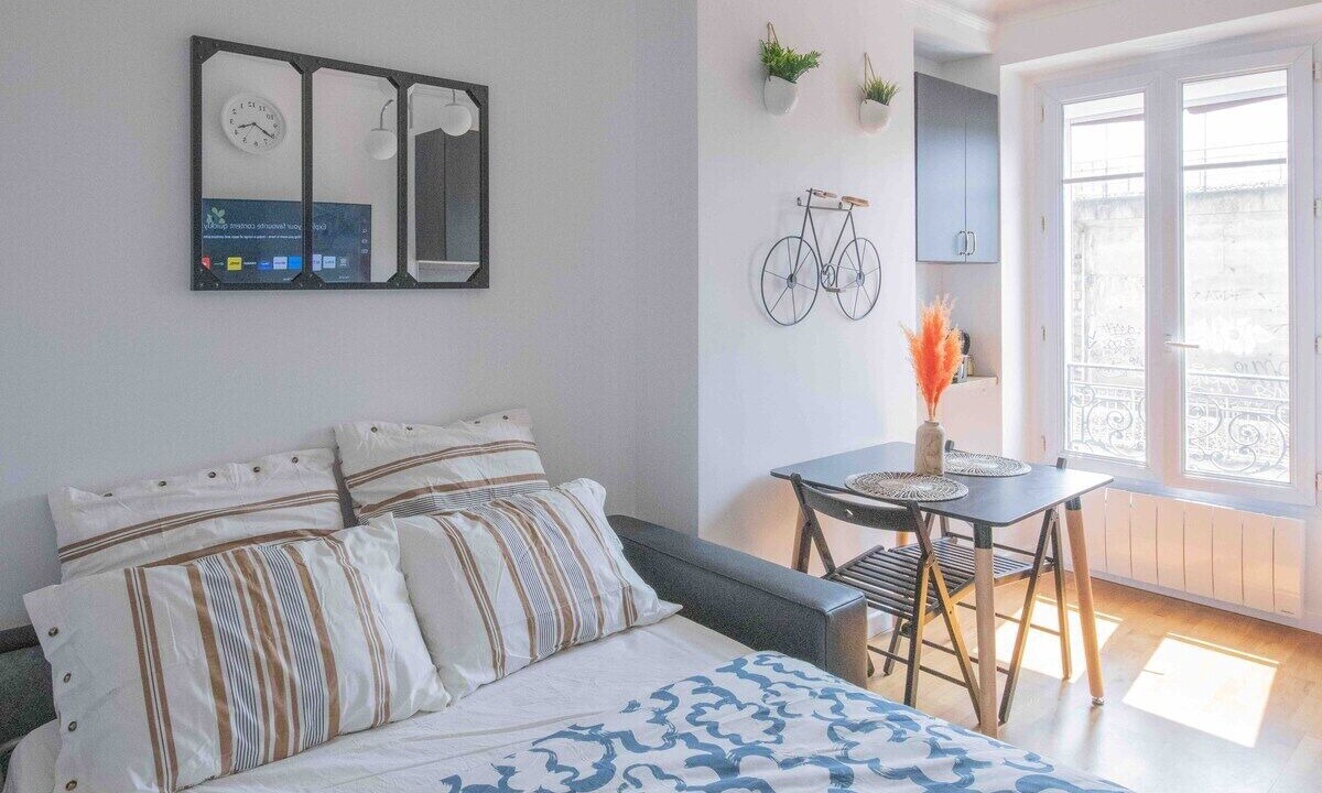 Photo of Bedroom in 12th Arrondissement