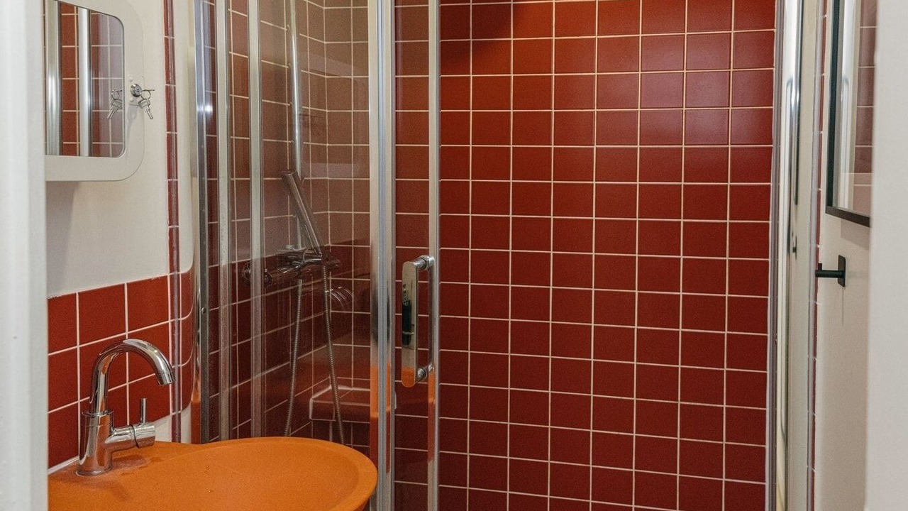 Photo of Bathroom in Quartier de la Place-Vendome