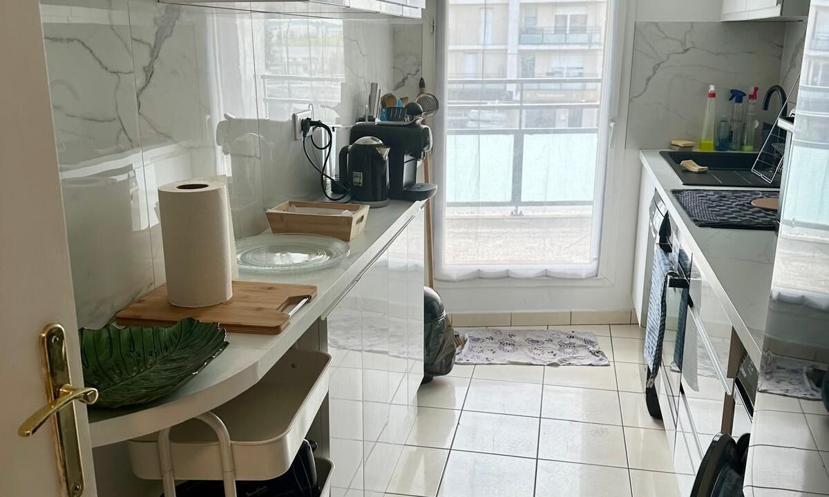 Photo of Kitchen in L'Hay-les-Roses