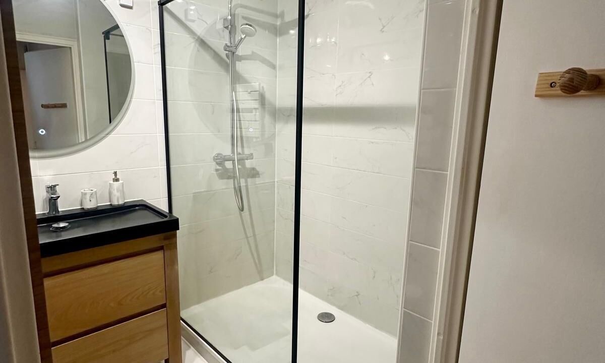 Photo of Bathroom in L'Hay-les-Roses