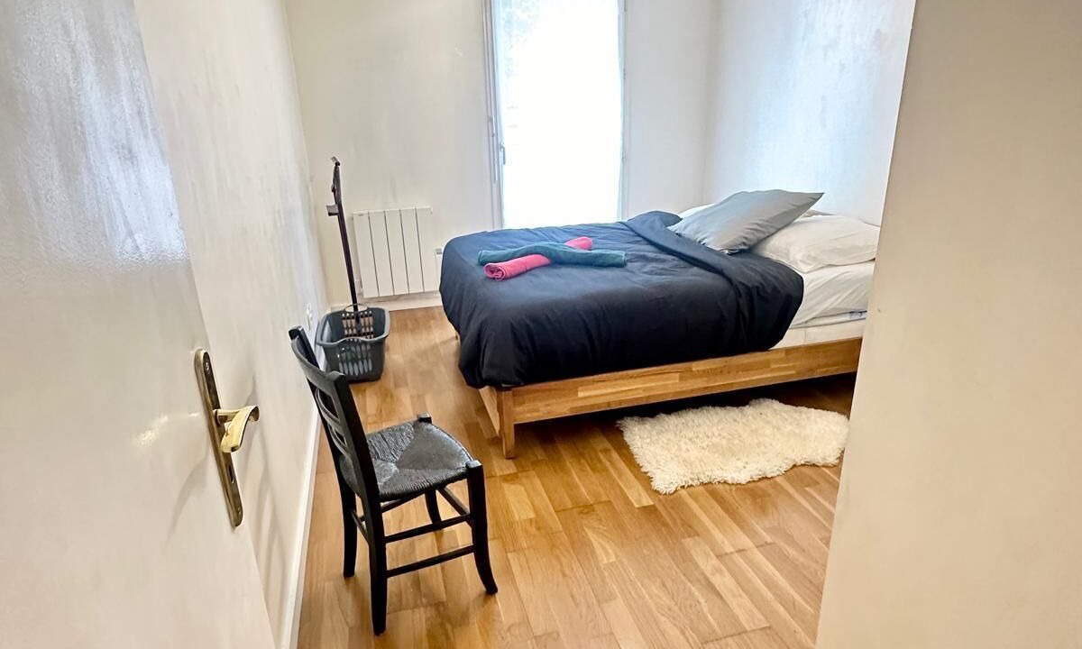 Photo of Bedroom in L'Hay-les-Roses