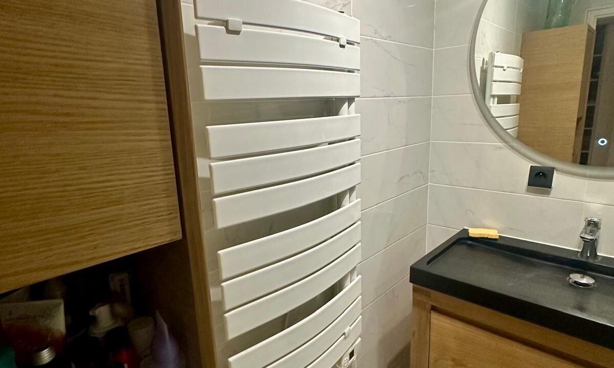 Photo of Bathroom in L'Hay-les-Roses