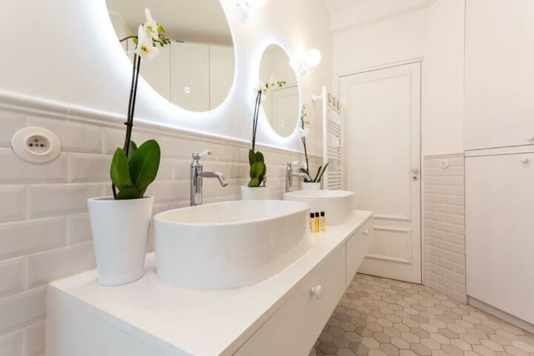 Photo of Bathroom in Chaillot