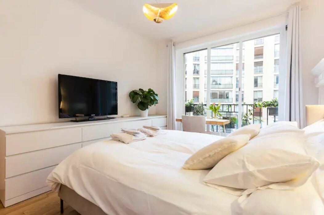 Photo of Bedroom in Chaillot