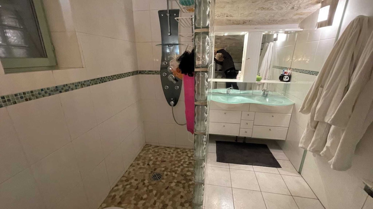 Photo of Bathroom in Belleville