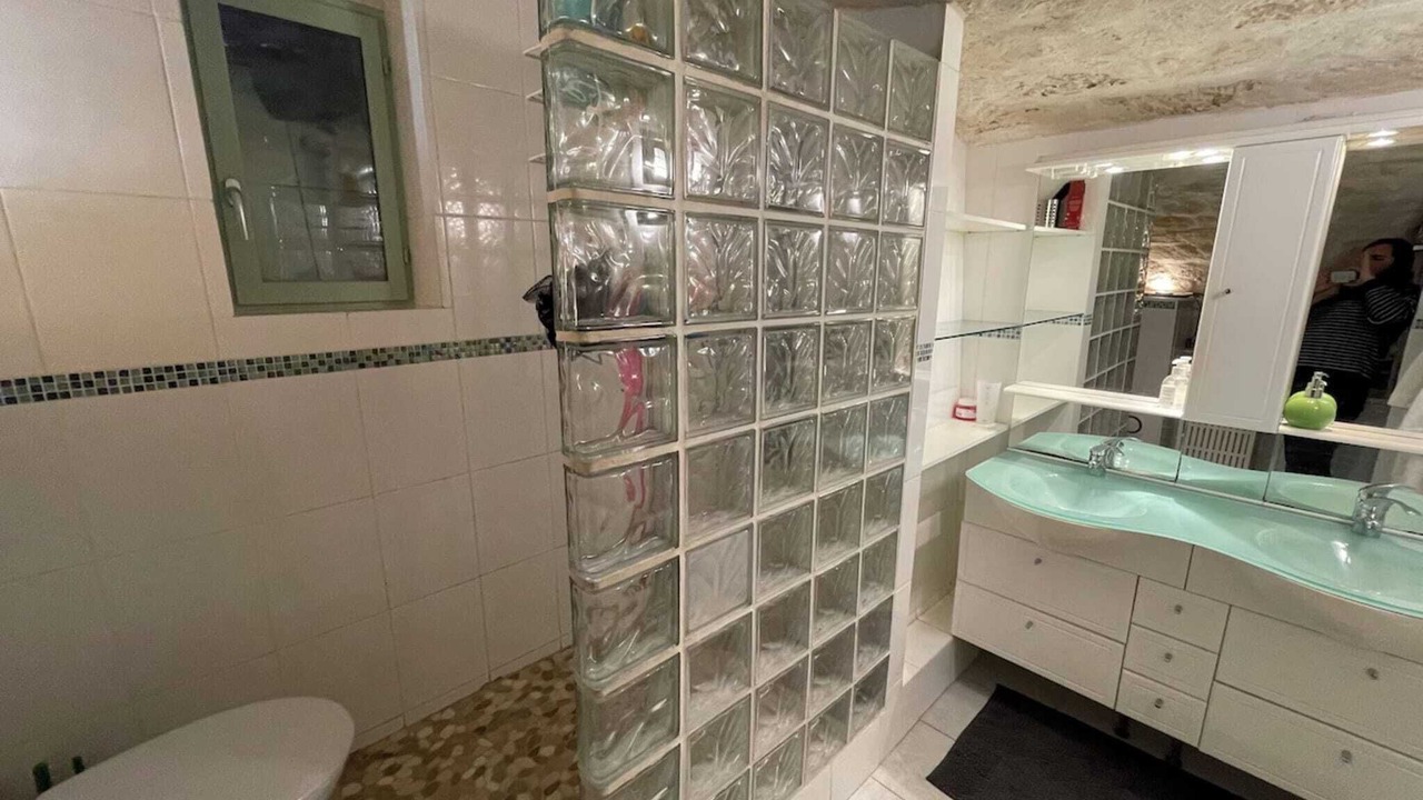 Photo of Bathroom in Belleville