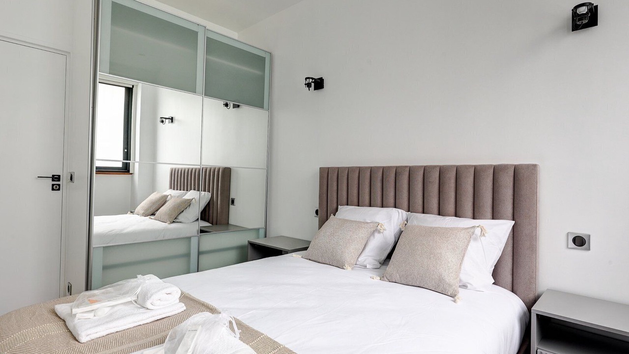 Photo of Bedroom in Hopital Saint-Louis