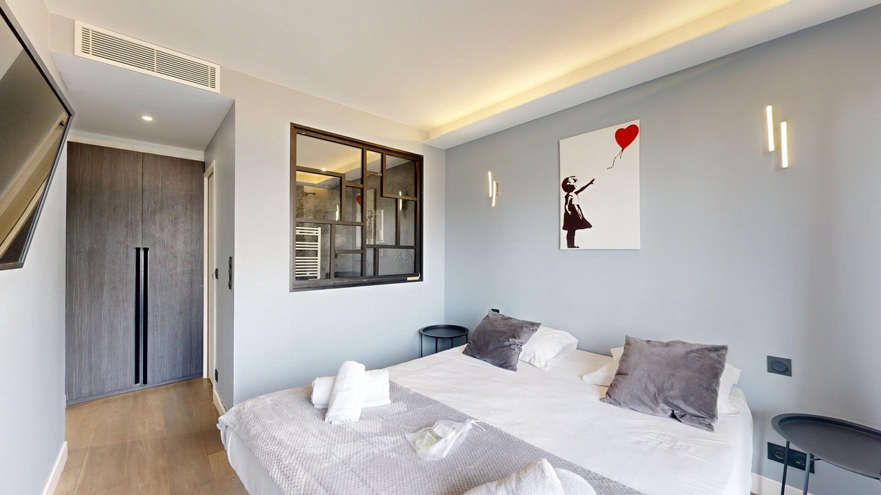 Photo of Bedroom in Grenelle